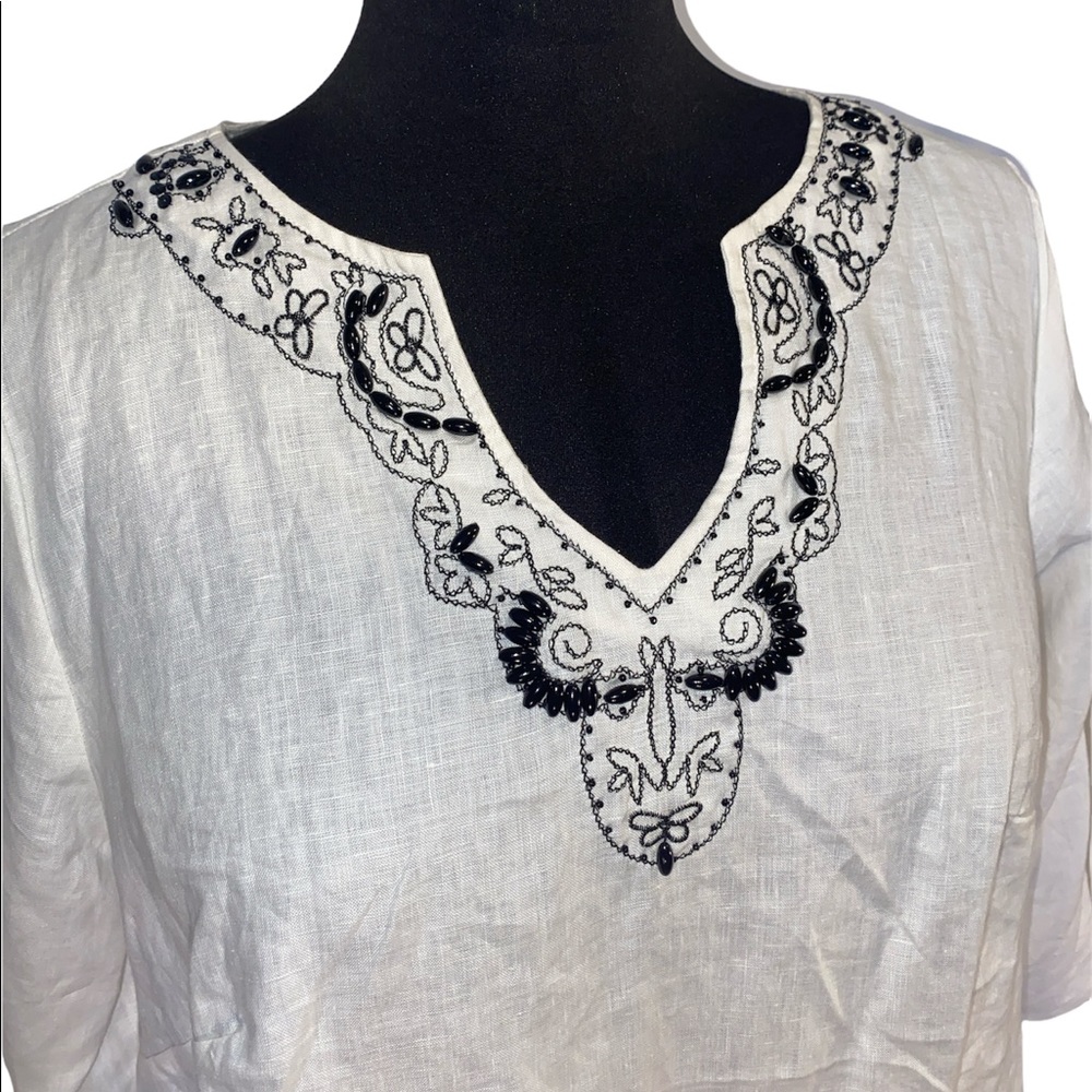 NWT. Richard Malcolm Woman Irish Linen Blouse. Size 1X.